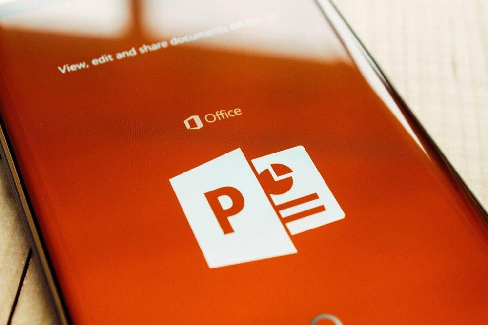 PowerPoint vs. Keynote vs. Google Slides